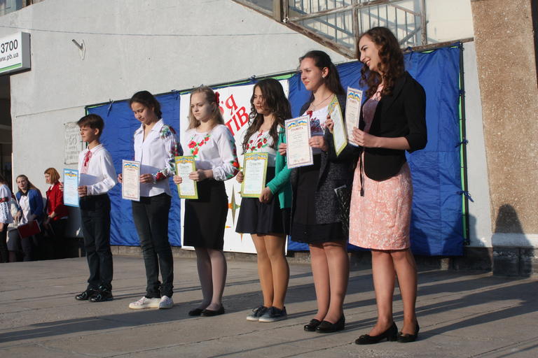 наградили талантливую молодежь города (фото, видео) - изображение 1