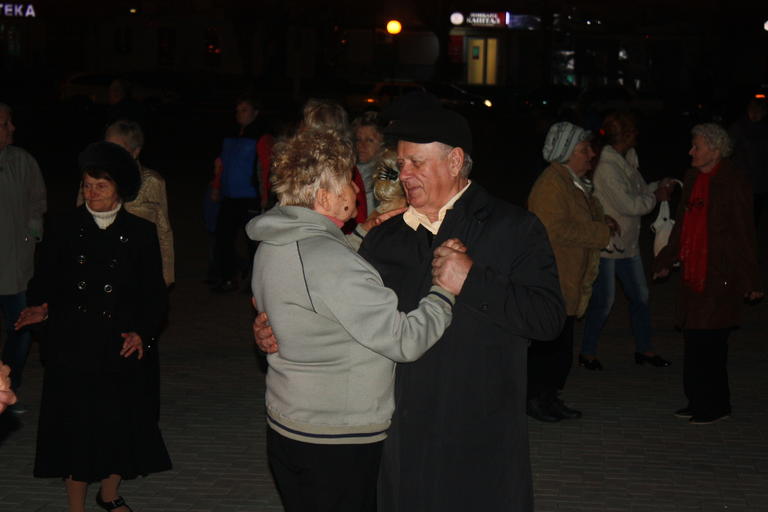 день пожилых людей в покрове отметили концертом и танцами (фото, видео) - изображение 3