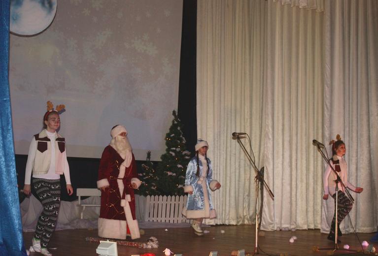 «як посіпаки новий рік рятували»: новорічна казка від будинку творчості дітей та юнацтва (фото, відео) - изображение 2