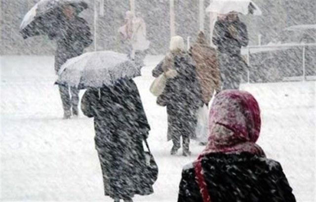 Мешканцям Дніпропетровщини радять бути обережними: очікується погіршення погоди