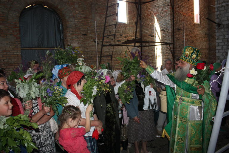 православные покрова отметили день святой троицы (фото, видео) - изображение 3