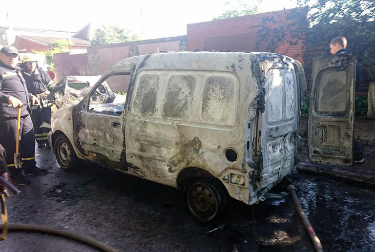 в никополе спасатели обнаружили труп в сгоревшем автомобиле - изображение 2