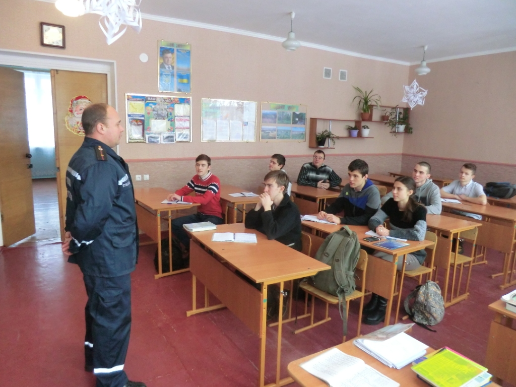 співробітники дснс проводять роз’яснювальну роботу з населенням, щодо дотримання правил пожежної безпеки - изображение 4 співробітники дснс проводять роз’яснювальну роботу з населенням, щодо дотримання правил пожежної безпеки - изображение 4