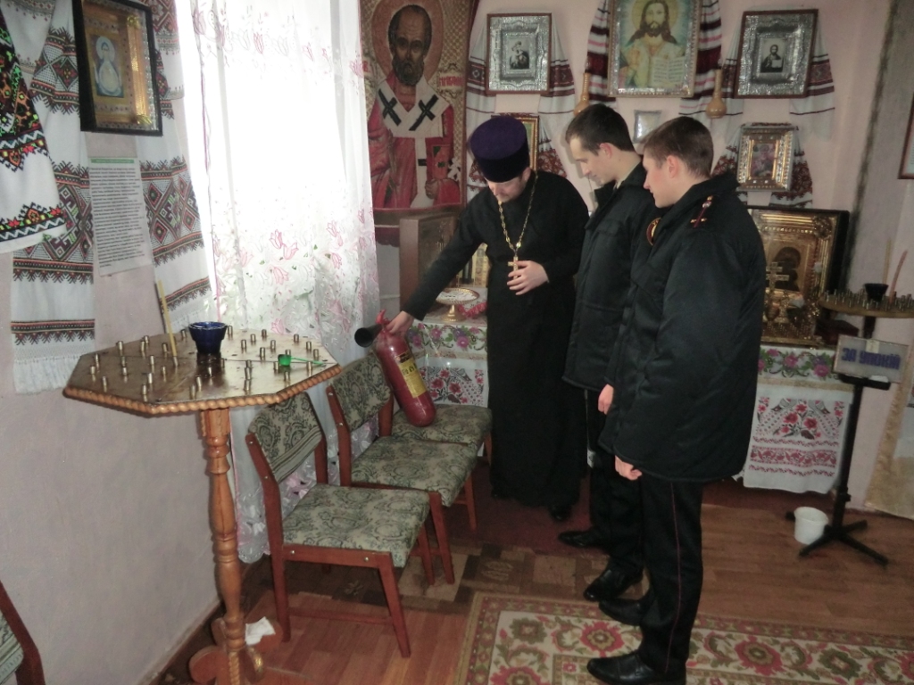 інспекторським складом було перевірено готовність храмів міста до новорічних та різдвяних свят - изображение 3 інспекторським складом було перевірено готовність храмів міста до новорічних та різдвяних свят - изображение 3
