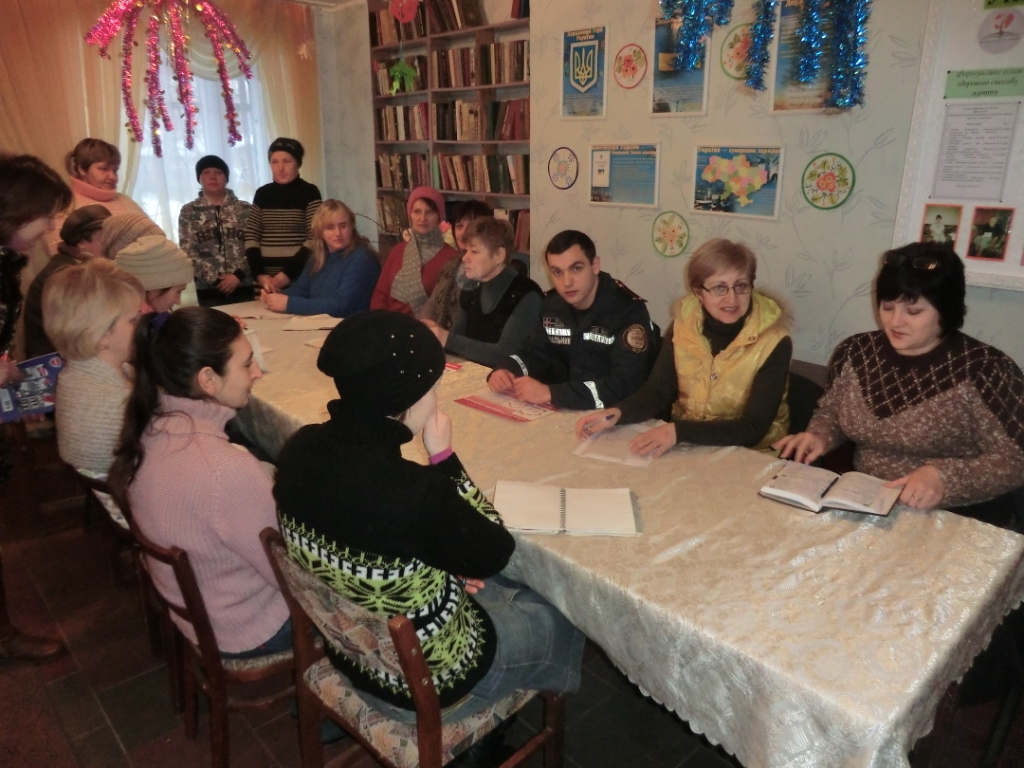 рятувальники проводять роз’яснювальну роботу з громадянами - изображение 2 рятувальники проводять роз’яснювальну роботу з громадянами - изображение 2