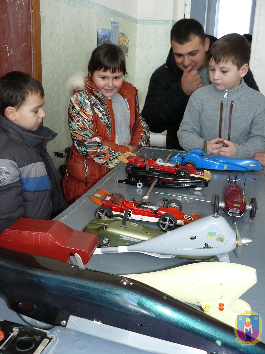 автомоделісти покрова нарощують темпи - изображение 1 автомоделісти покрова нарощують темпи - изображение 1