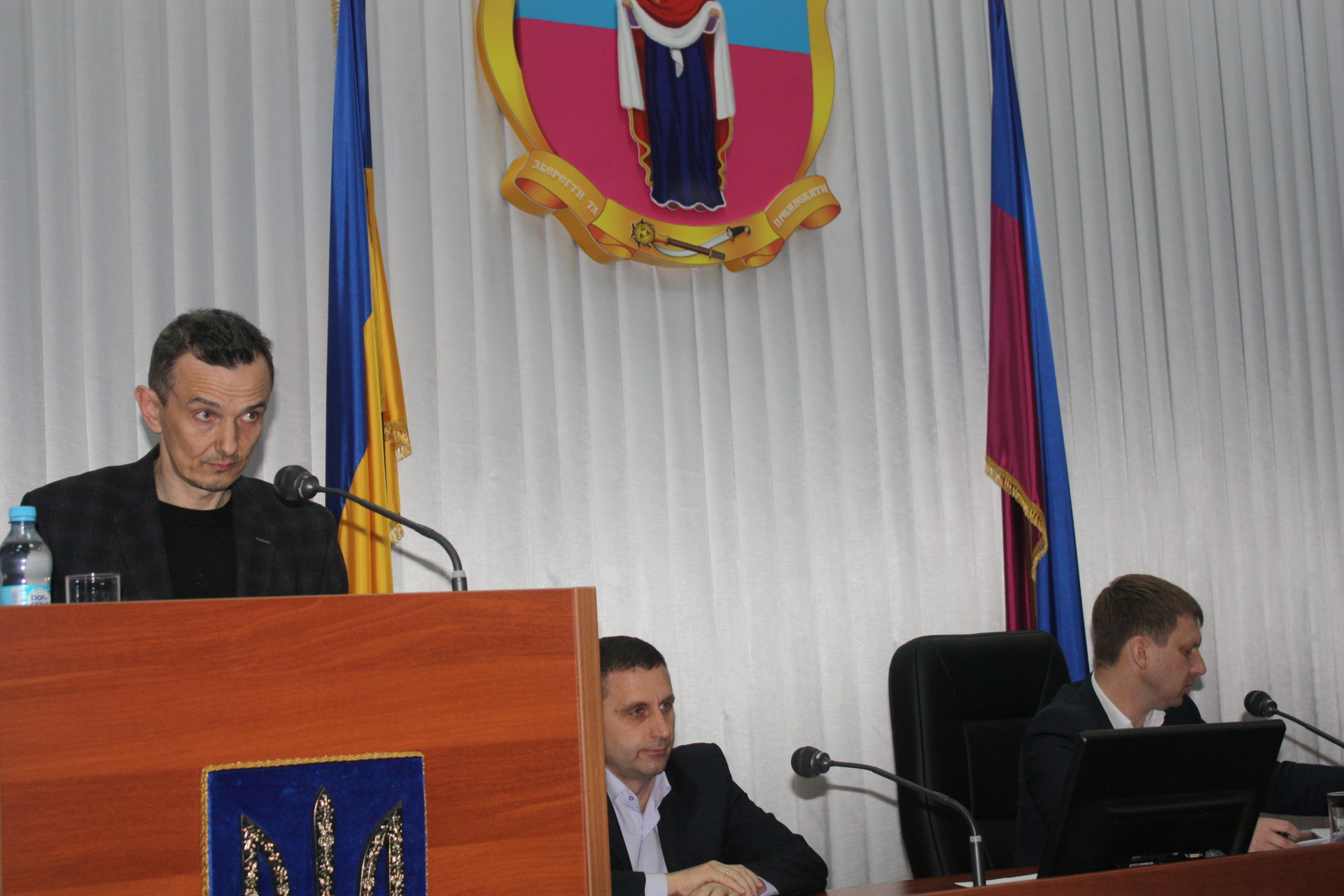 долги  «орджоникидзетеплоэнерго» и список присяжных: прошла очередная сессия горсовета ( видео) - изображение 2