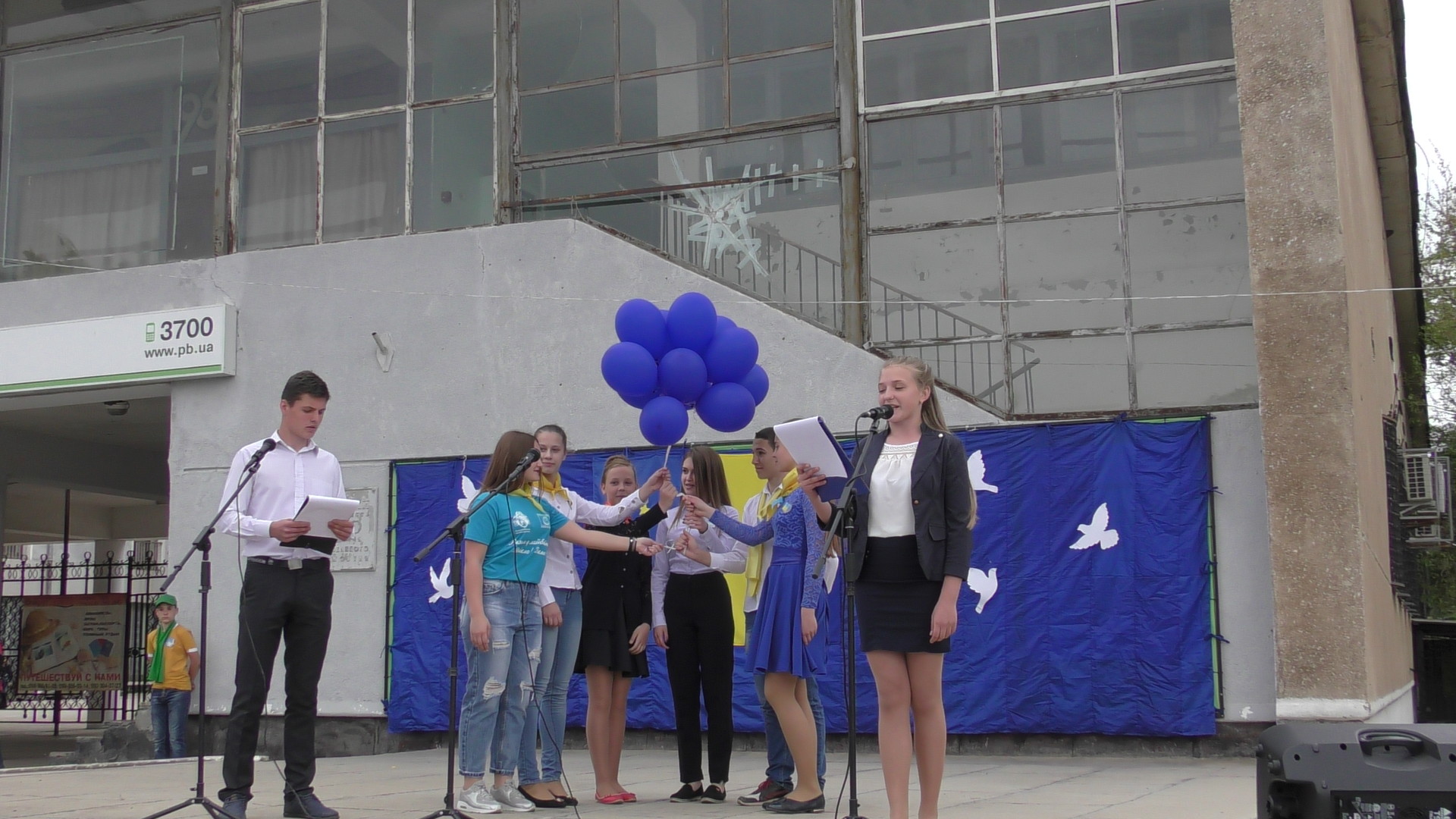 день европы  в покрове: скромно и без пафоса (фото, видео) - изображение 3 день европы  в покрове: скромно и без пафоса (фото, видео) - изображение 3