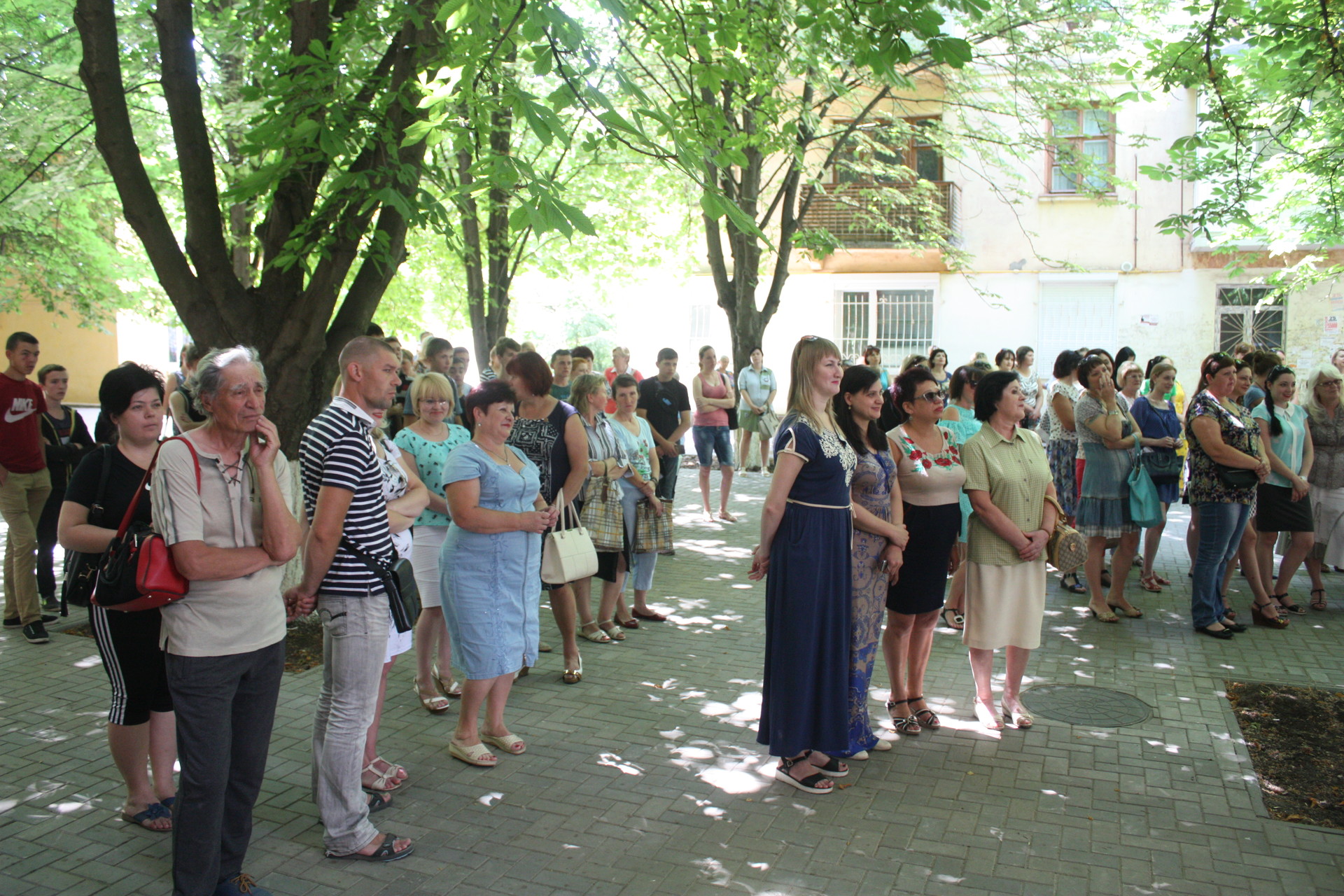 на улице центральной открыли мемориальную доску борису мозолевскому (фото, видео) - изображение 1 на улице центральной открыли мемориальную доску борису мозолевскому (фото, видео) - изображение 1