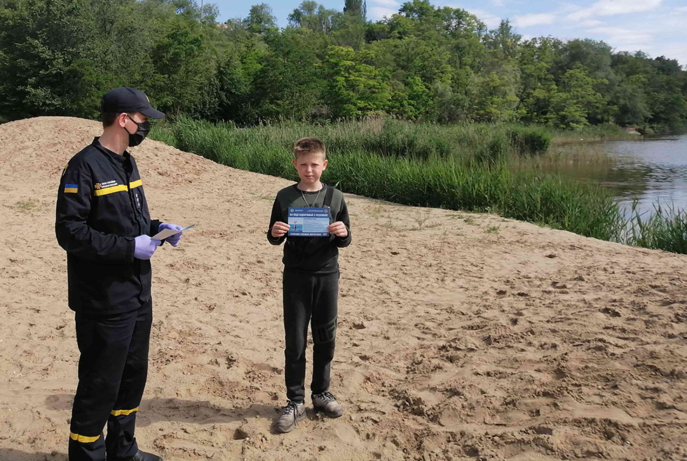 г. покров: сотрудники гсчс провели профилактическую работу по недопущению несчастных случаев на воде - изображение 2