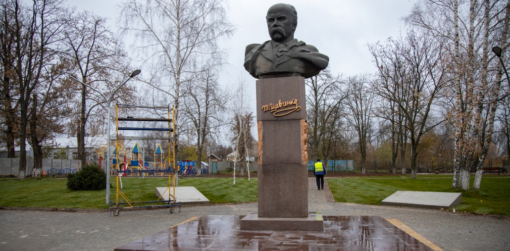 для мешканців марганця завершують оновлювати центральний міський сквер - зображення 7 для мешканців марганця завершують оновлювати центральний міський сквер - зображення 7