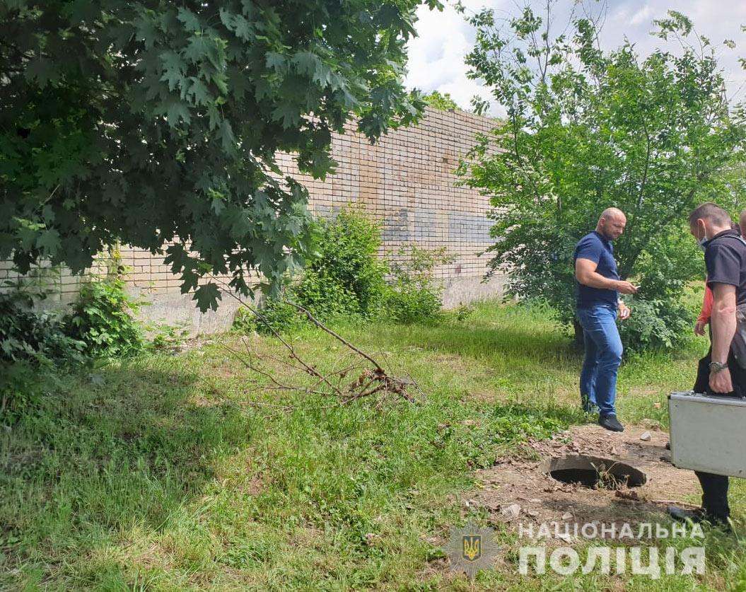 на дніпропетровщині поліція виявила тіло 8-річного хлопчика з м. покров - зображення 1 на дніпропетровщині поліція виявила тіло 8-річного хлопчика з м. покров - зображення 1