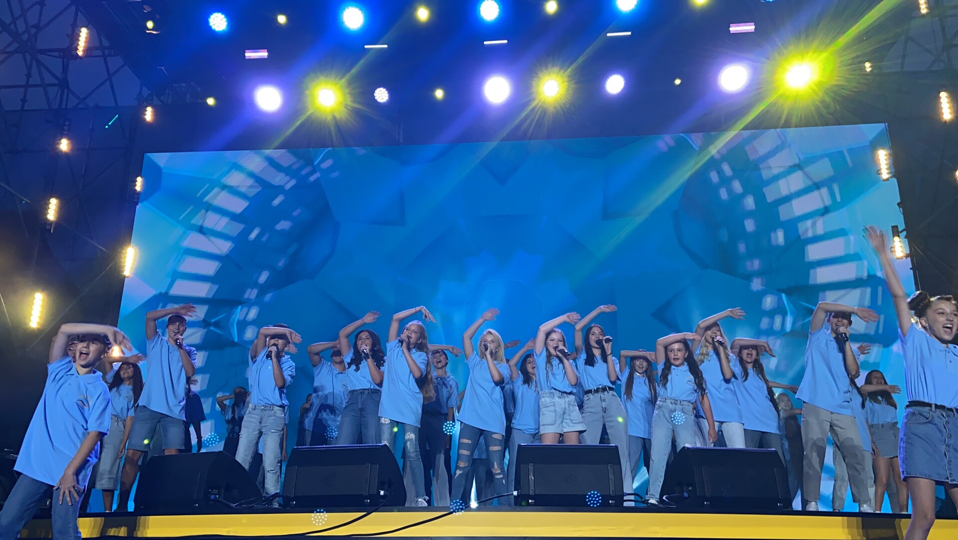 «чорноморські ігри-2021»: у скадовську стартував 18-й всеукраїнський благодійний дитячий фестиваль (відео) - зображення 4