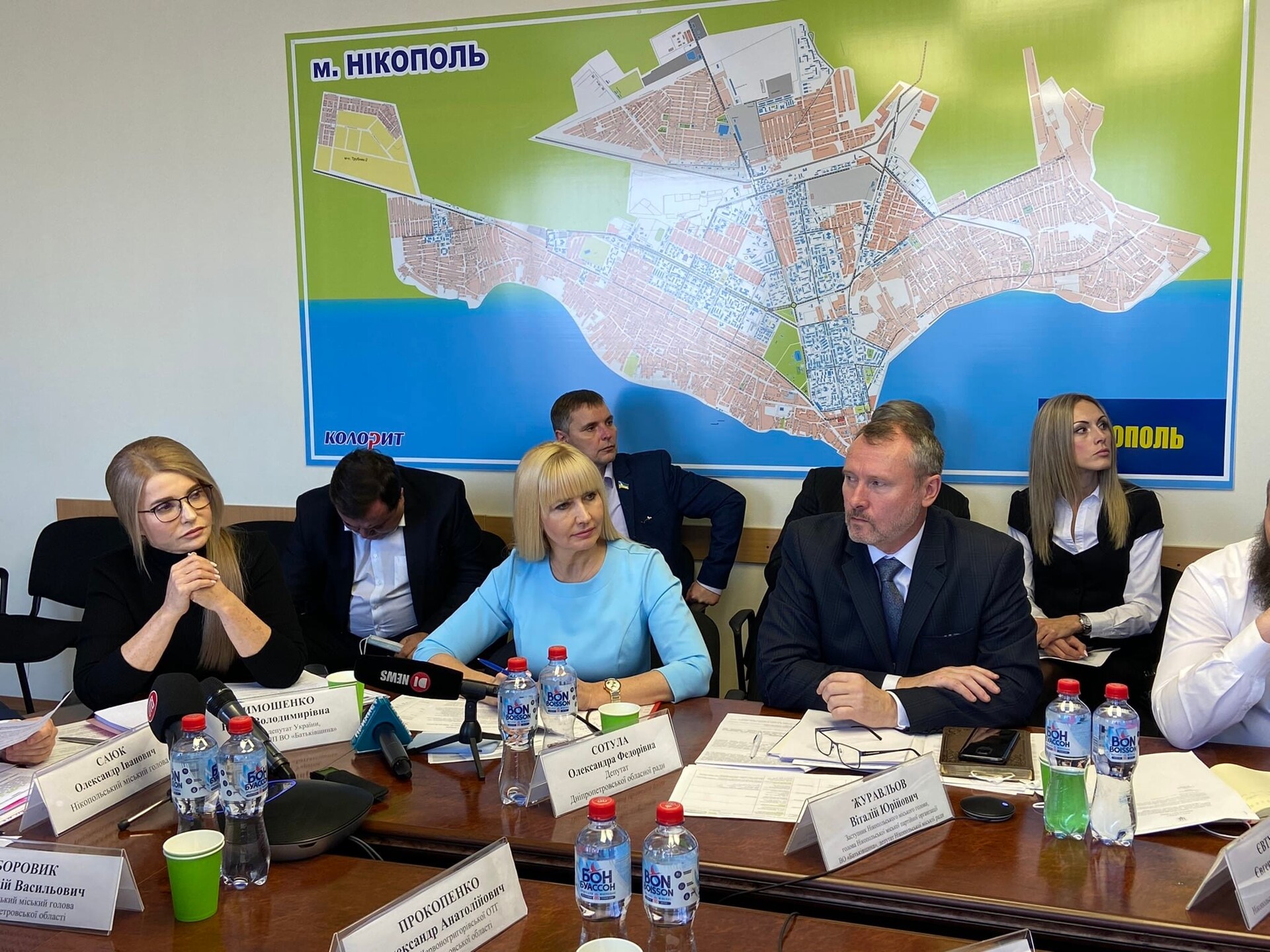в нікополі за участю юлії тимошенко відбулося засідання правління асоціації громад зон спостереження аес - зображення 1 в нікополі за участю юлії тимошенко відбулося засідання правління асоціації громад зон спостереження аес - зображення 1