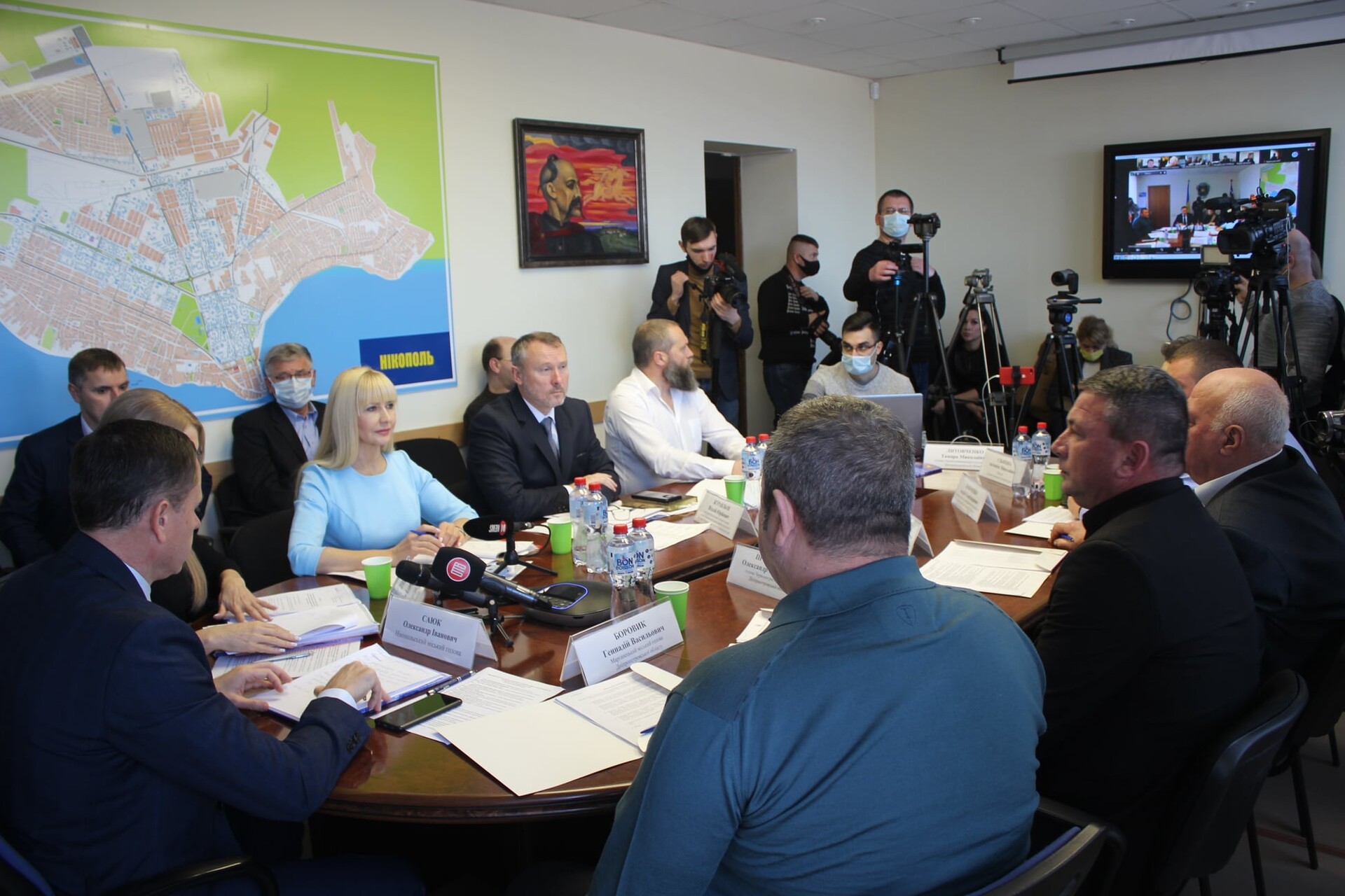 в нікополі за участю юлії тимошенко відбулося засідання правління асоціації громад зон спостереження аес - зображення 4 в нікополі за участю юлії тимошенко відбулося засідання правління асоціації громад зон спостереження аес - зображення 4