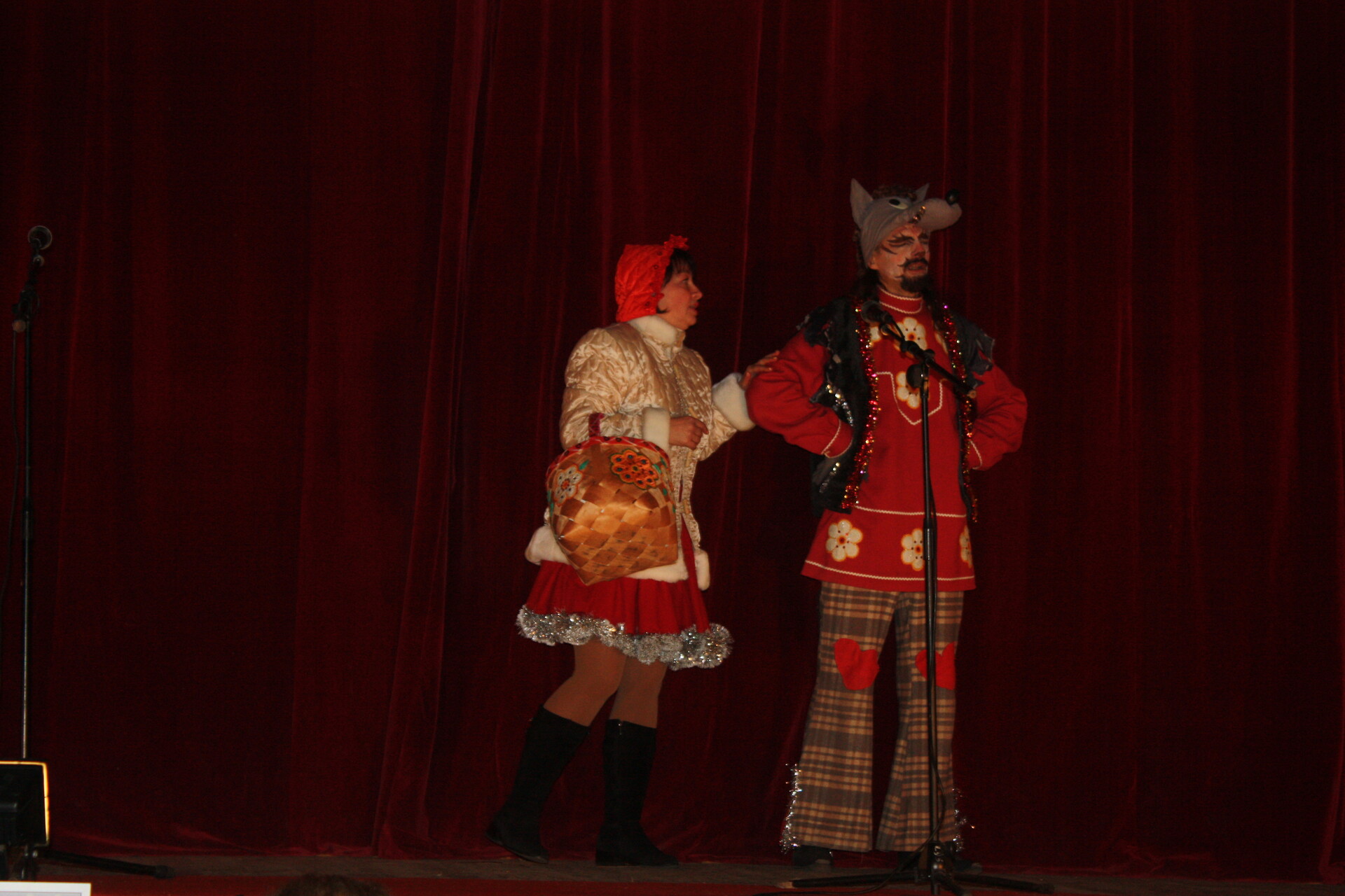 «ну волк, погоди!» - новогодняя сказка от народного театра «премьера» (фото, видео) - изображение 1