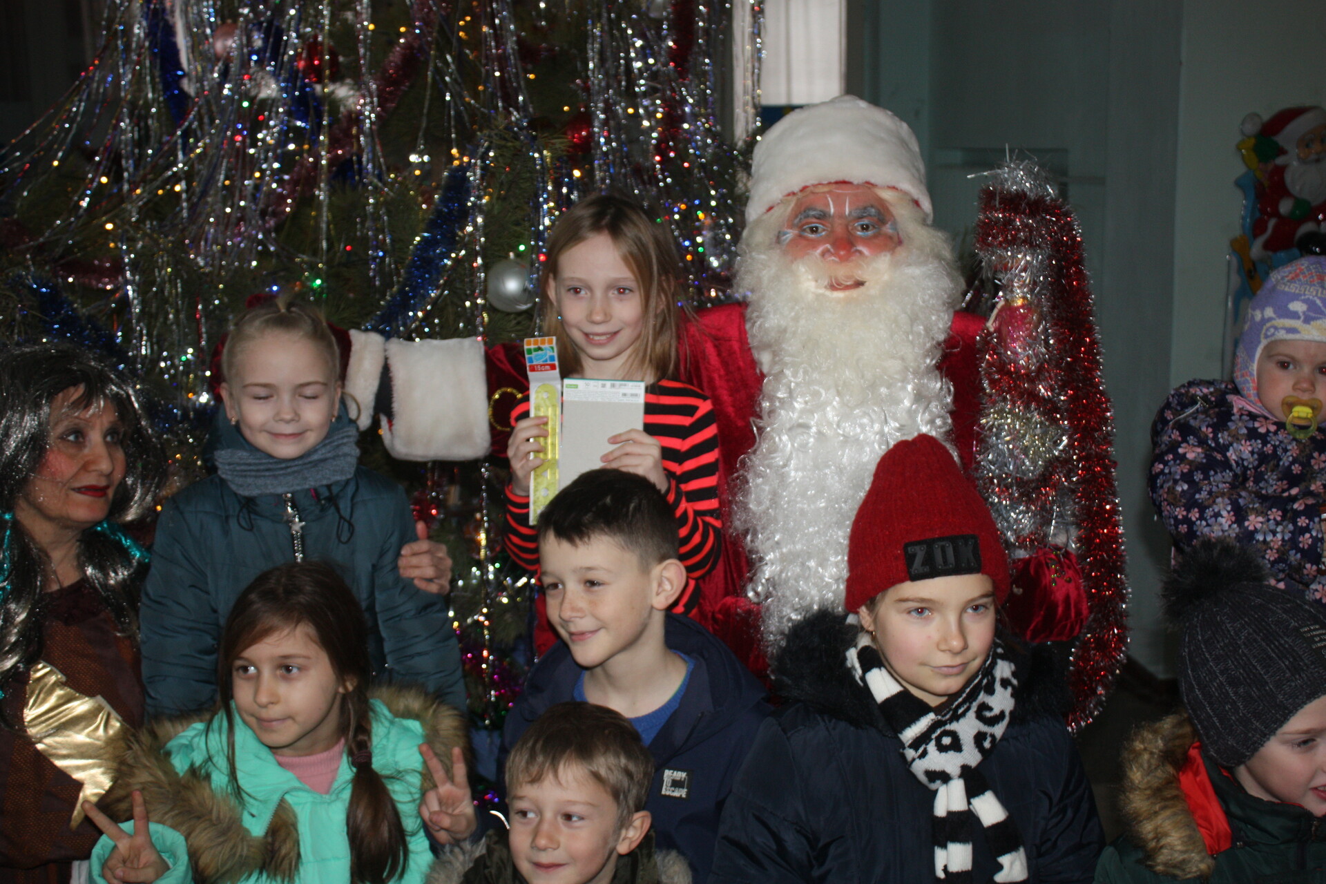 «ну волк, погоди!» - новогодняя сказка от народного театра «премьера» (фото, видео) - изображение 5