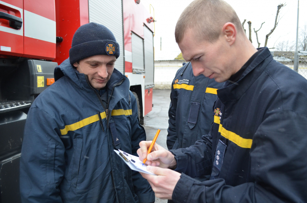 закрити небо над україною. покров збирає підписи під петицією - зображення 4 закрити небо над україною. покров збирає підписи під петицією - зображення 4