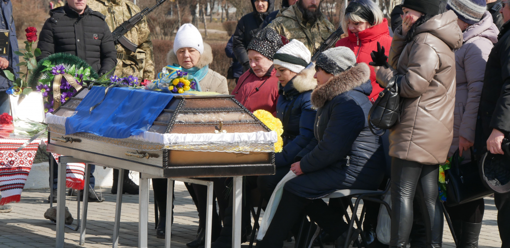 покров попрощався із захисником україни - зображення 2 покров попрощався із захисником україни - зображення 2
