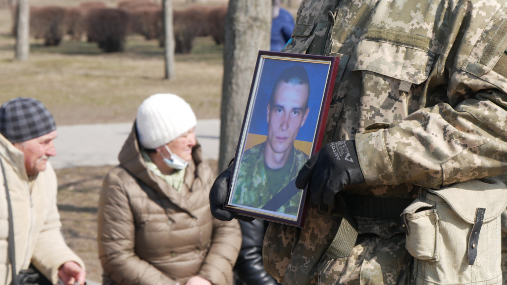 покров попрощався із захисником україни - зображення 1 покров попрощався із захисником україни - зображення 1