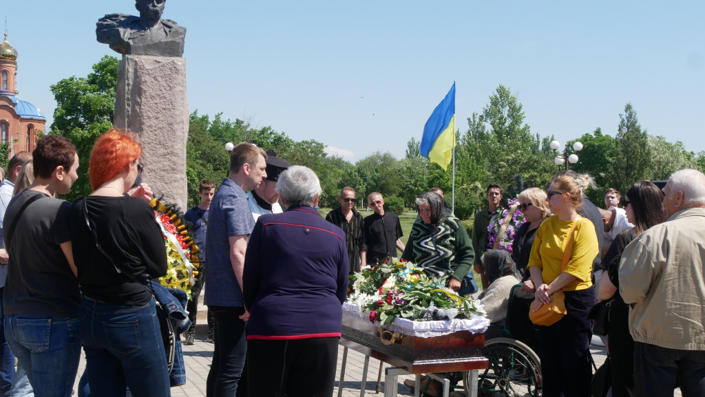 у покрові попрощалися із загиблим захисником - зображення 5 у покрові попрощалися із загиблим захисником - зображення 5