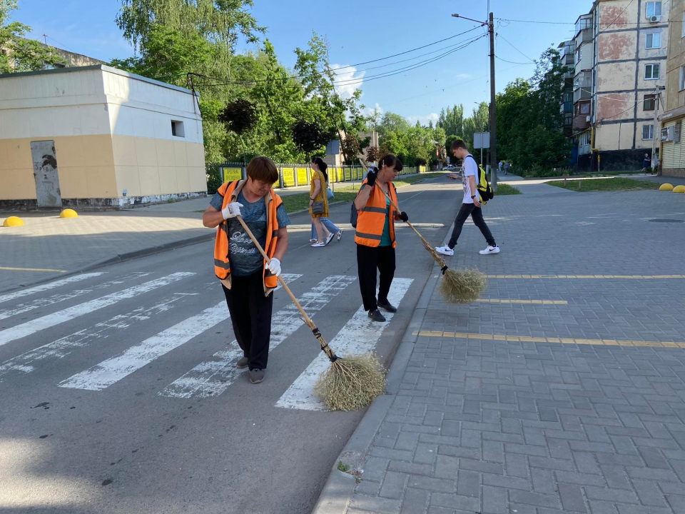 кожен на своєму місці: комунальні служби працюють у штатному режимі - зображення 2 кожен на своєму місці: комунальні служби працюють у штатному режимі - зображення 2