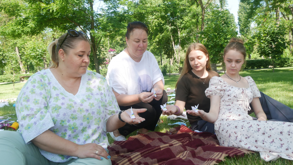 у  покрові пройшла акція памяті за дітьми, загиблими від російської агресії - зображення 5