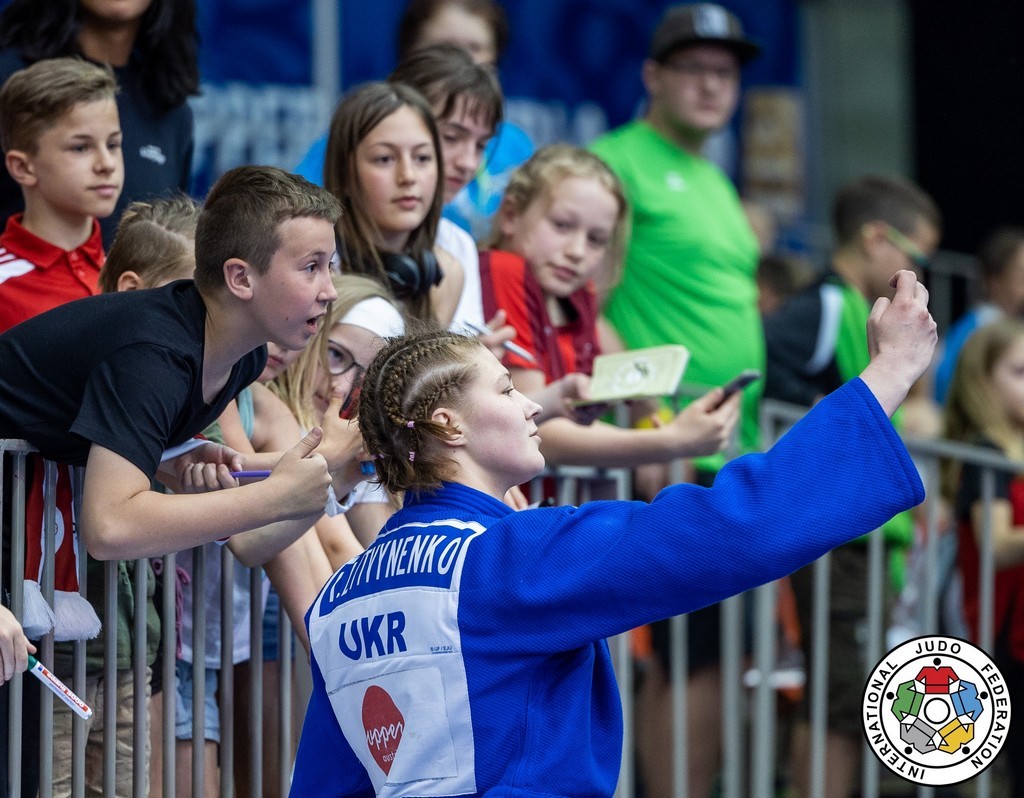 єлизавета литвиненко виборола бронзу на престижному турнірі grand prix - изображение 1 єлизавета литвиненко виборола бронзу на престижному турнірі grand prix - изображение 1